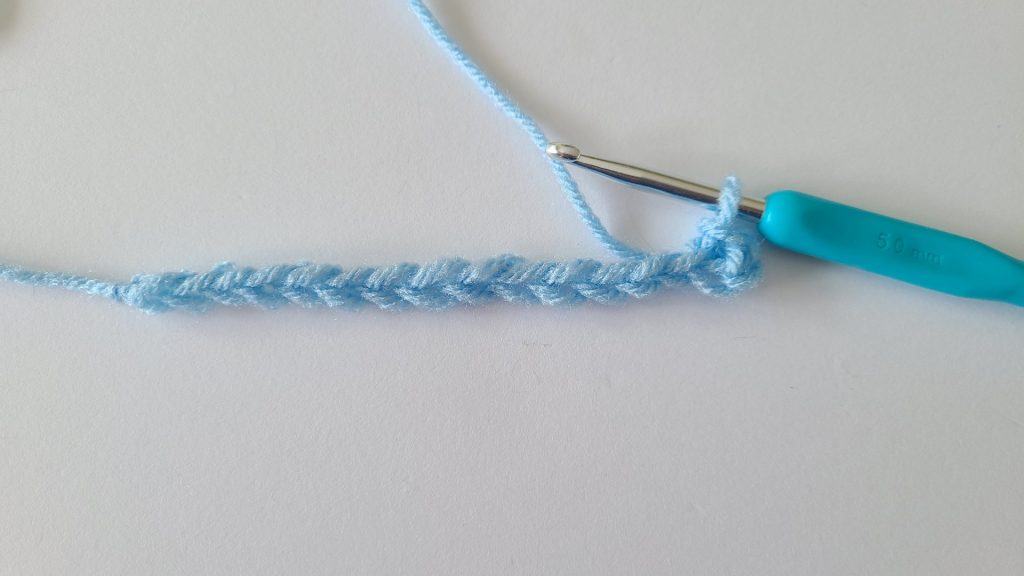 crochet blue 16 chains long