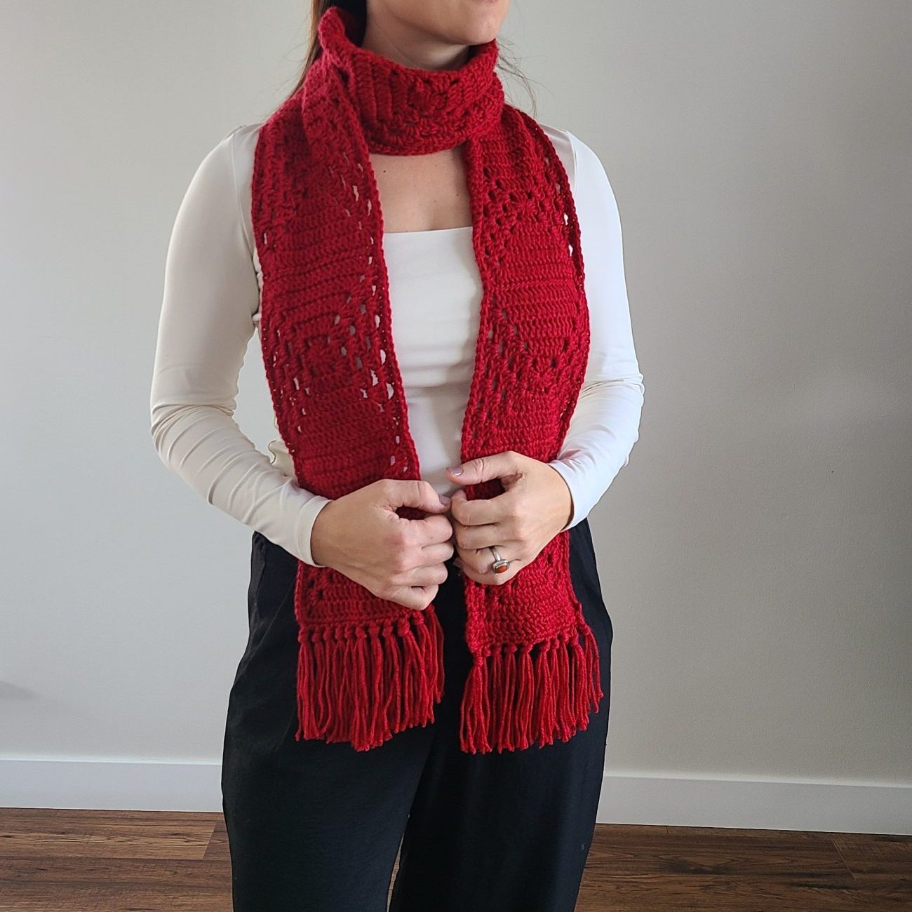 Granny Square Scarf – Free Pattern & Video Tutorial