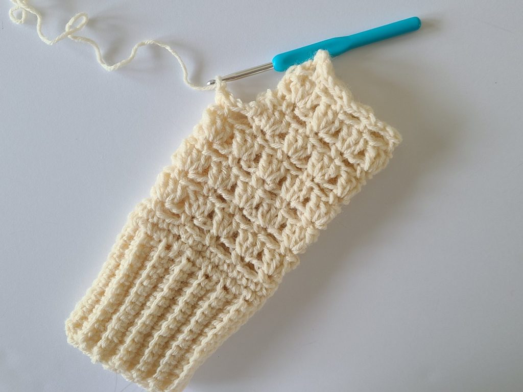 Crochet beige Fingerless Gloves Thumb