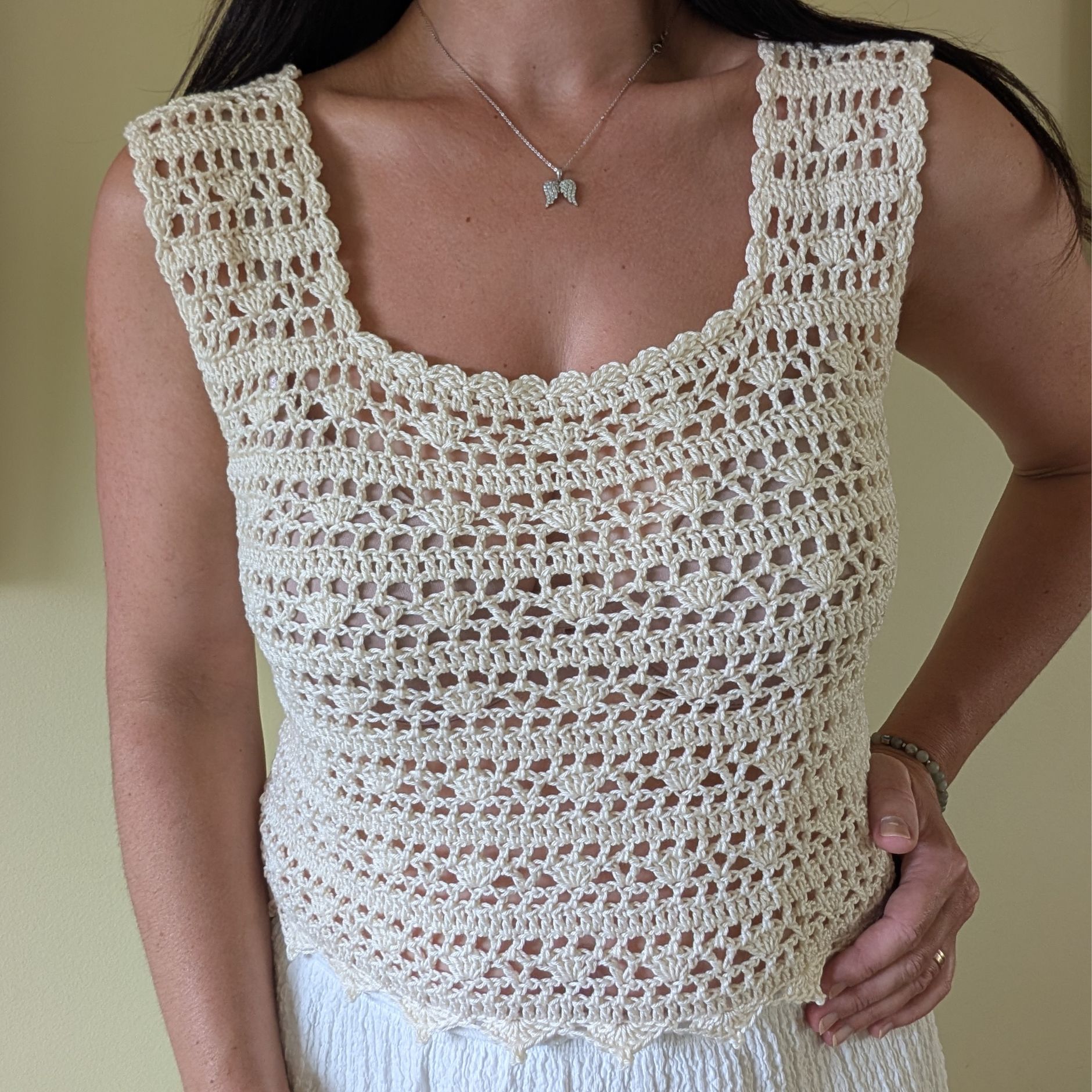 Aviana Crochet Lace Top – Free Crochet Pattern + Video Tutorial